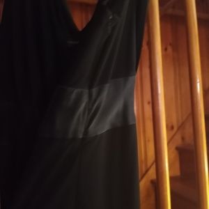 Black Dress Jones New York size 16